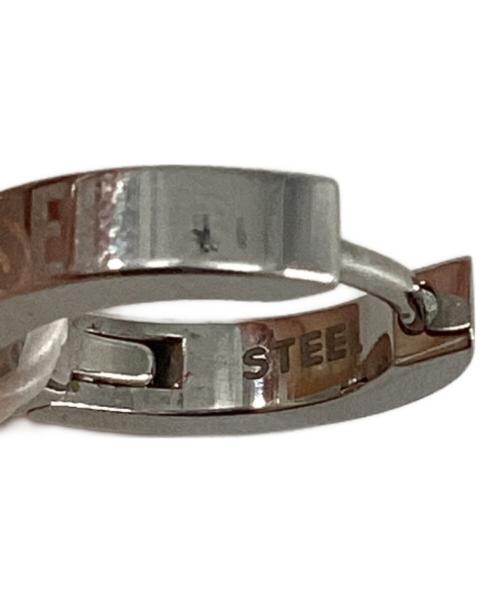 DIESEL（ディーゼル）DIESEL (ディーゼル) Dロゴ片耳ピアス ゴールドの古着・服飾アイテム