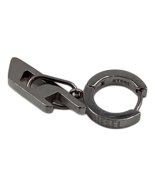 DIESEL（ディーゼル）DIESEL (ディーゼル) Dロゴ片耳ピアスの古着・服飾アイテム