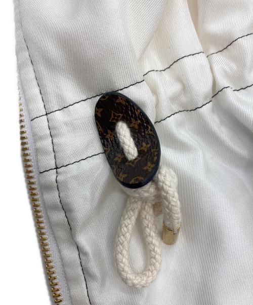 LOUIS VUITTON（ルイ ヴィトン）LOUIS VUITTON (ルイ ヴィトン) LVポルカドットジャケット ホワイト×ブラック サイズ:36の古着・服飾アイテム