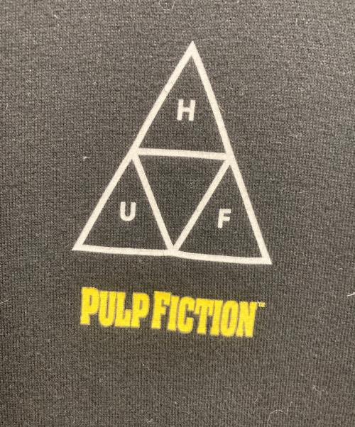 HUF（ハフ）HUF (ハフ) PULP FICTION (パルプフィクション) プリントプルオーバーパーカー ブラック サイズ:Sの古着・服飾アイテム