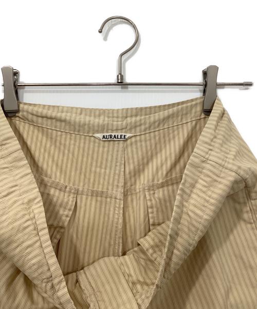 AURALEE（オーラリー）AURALEE (オーラリー) WASHED FINX TWILL EASY WIDE PANTS ベージュ サイズ:Ｍの古着・服飾アイテム