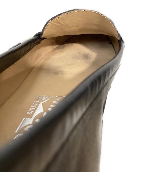 Salvatore Ferragamo（サルヴァトーレ フェラガモ）Salvatore Ferragamo (サルヴァトーレ フェラガモ) ガンチーニローファー ブラック サイズ:7の古着・服飾アイテム