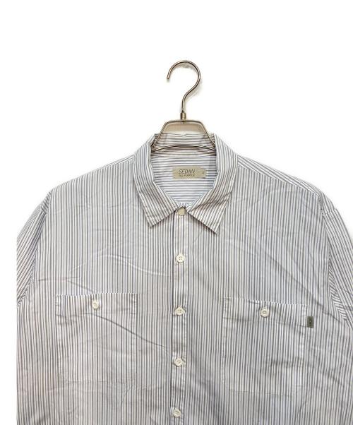 SEDAN ALL-PURPOSE（セダンオールパーパス）SEDAN ALL-PURPOSE (セダンオールパーパス) Striped Cotton Polyester S S Work Shirt ブルー×ホワイト サイズ:XLの古着・服飾アイテム