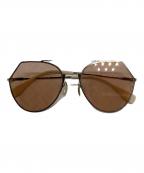 FENDIフェンディ）の古着「サングラス」｜ゴールド