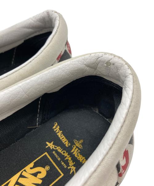 VANS（ヴァンズ）VANS (バンズ) Vivienne Westwood (ヴィヴィアンウエストウッド) SLIP ON ベージュ サイズ:25cm/US7.0/UK6.0/EUR39の古着・服飾アイテム