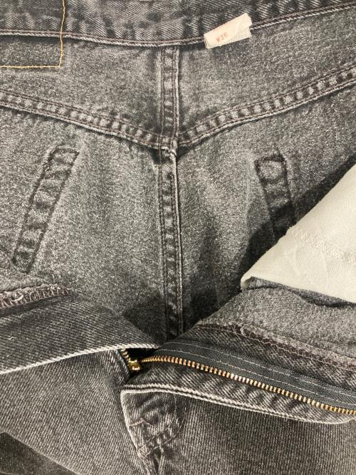 LEVI'S（リーバイス）LEVI'S (リーバイス) デニムショーツ ブラック サイズ:36の古着・服飾アイテム