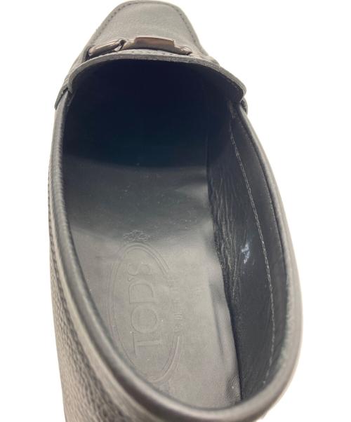 TOD'S（トッズ）TOD'S (トッズ) ドライビングシューズ ブラック サイズ:7 1/2の古着・服飾アイテム