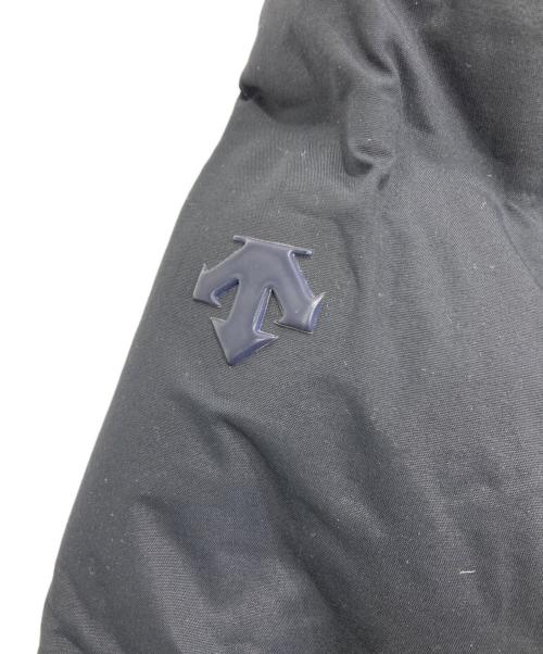 DESCENTE ALLTERRAIN（デザイント オルテライン）DESCENTE ALLTERRAIN (デザイント オルテライン) ダウンジャケット ブラック サイズ:Mの古着・服飾アイテム