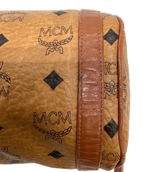 MCM（エムシーエム）MCM (エムシーエム) ショルダーバッグ ブラウンの古着・服飾アイテム