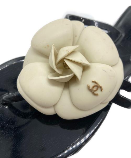 CHANEL（シャネル）CHANEL (シャネル) カメリア ビーチサンダル ブラック サイズ:35の古着・服飾アイテム