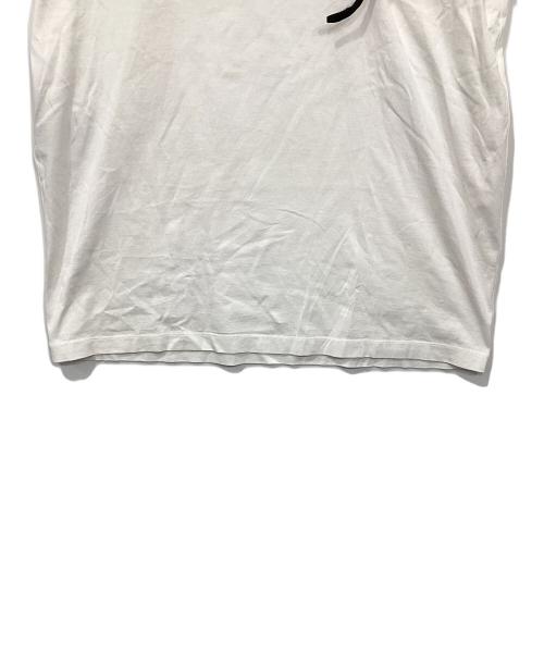 PRADA（プラダ）PRADA (プラダ) フラワー装飾ポケットTシャツ ホワイト サイズ:XSの古着・服飾アイテム
