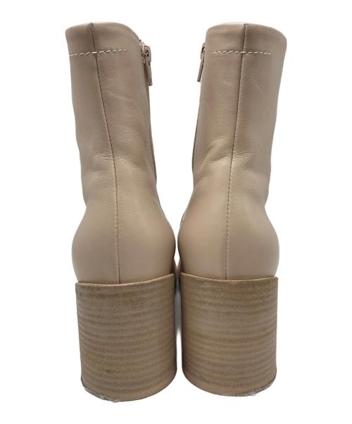 MM6 Maison Margiela（エムエムシックスメゾンマルジェラ）MM6 Maison Margiela (エムエムシックスメゾンマルジェラ) アナトミックブーツ/アンクルブーツ ベージュ サイズ:38の古着・服飾アイテム