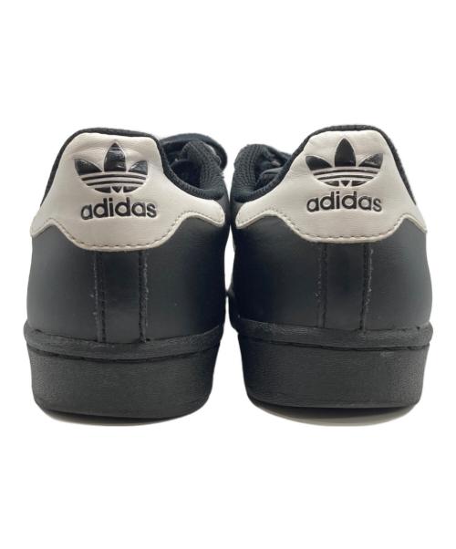 adidas（アディダス）adidas (アディダス) ローカットスニーカー/SUPER STAR/スーパースター ブラック サイズ:22.5cm / US4.5 / UK4 / FR36.5の古着・服飾アイテム
