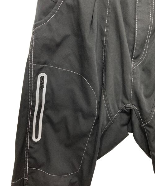 and wander（アンドワンダー）and wander (アンドワンダー) ツイルクライミングサルエルパンツ ブラック サイズ:4の古着・服飾アイテム