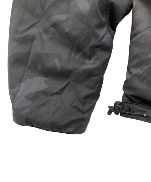 THE NORTH FACE（ザ ノース フェイス）THE NORTH FACE (ザ ノース フェイス) リバーシブルエニータイムインサレーテッドフーディ ブラック×ネイビー サイズ:Sの古着・服飾アイテム