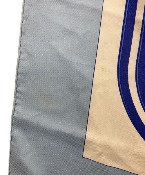 HERMES（エルメス）HERMES (エルメス) シルクスカーフ ブルー×ホワイト サイズ:-の古着・服飾アイテム