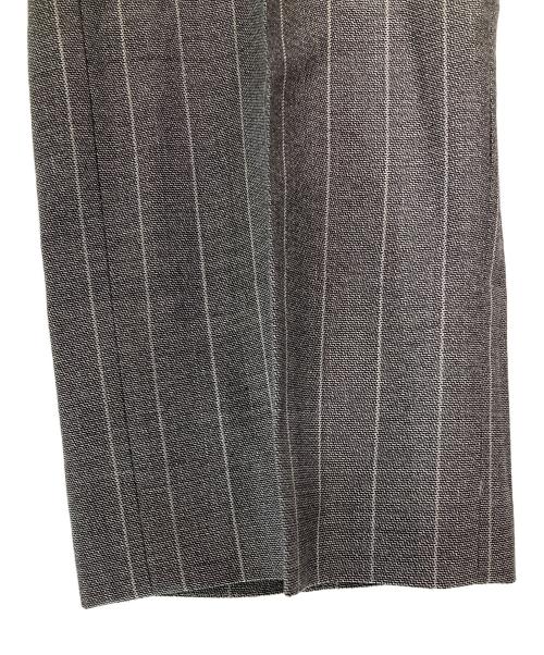 BLACK LABEL CRESTBRIDGE（ブラックレーベル クレストブリッジ）BLACK LABEL CRESTBRIDGE (ブラックレーベル クレストブリッジ) セットアップスーツ グレー サイズ:SIZE 40の古着・服飾アイテム