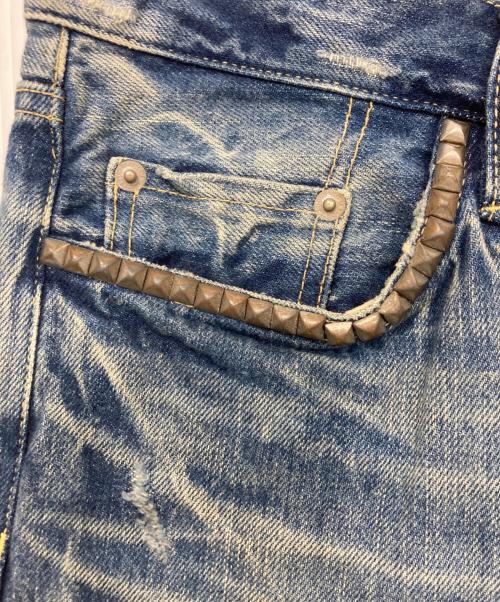 Hysteric Glamour（ヒステリックグラマー）Hysteric Glamour (ヒステリックグラマー) スタッズ装飾デニムパンツ インディゴ サイズ:29の古着・服飾アイテム