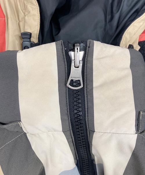 BURBERRY LONDON（バーバリーロンドン）BURBERRY LONDON (バーバリーロンドン) リバーシブルダウンジャケット ブラック サイズ:XSの古着・服飾アイテム