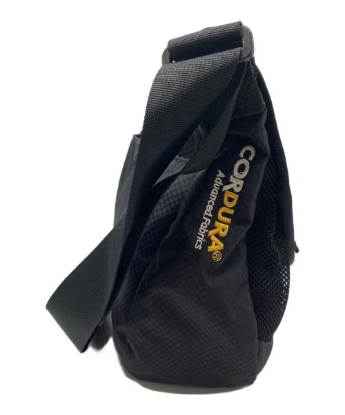 SUPREME（シュプリーム）SUPREME (シュプリーム) Small Messenger Bag/スモール メッセンジャーバッグ ブラックの古着・服飾アイテム