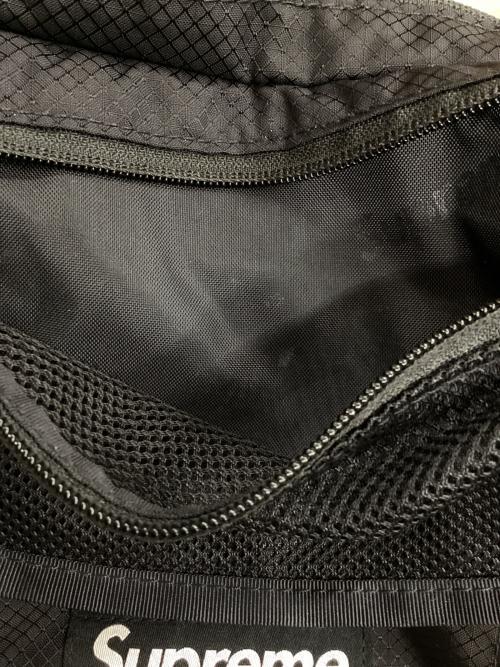 SUPREME（シュプリーム）SUPREME (シュプリーム) Small Messenger Bag/スモール メッセンジャーバッグ ブラックの古着・服飾アイテム