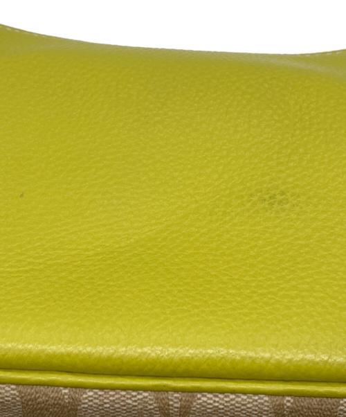 COACH（コーチ）COACH (コーチ) テリ ショルダー バッグ・シグネチャー キャンバス グリーンの古着・服飾アイテム