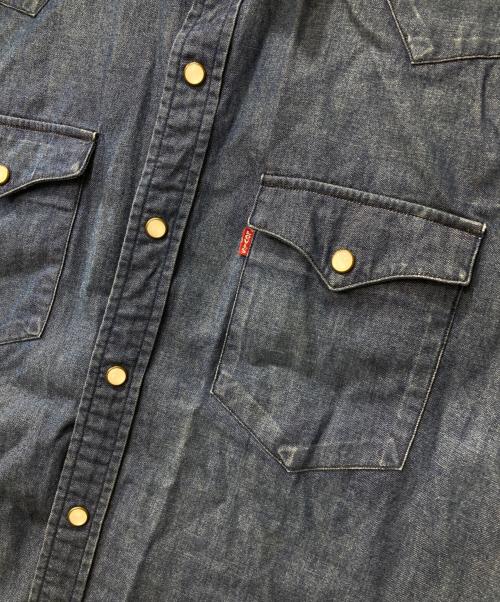 LEVI'S（リーバイス）LEVI'S (リーバイス) 半袖デニムウエスタンシャツ インディゴ サイズ:Ｌの古着・服飾アイテム
