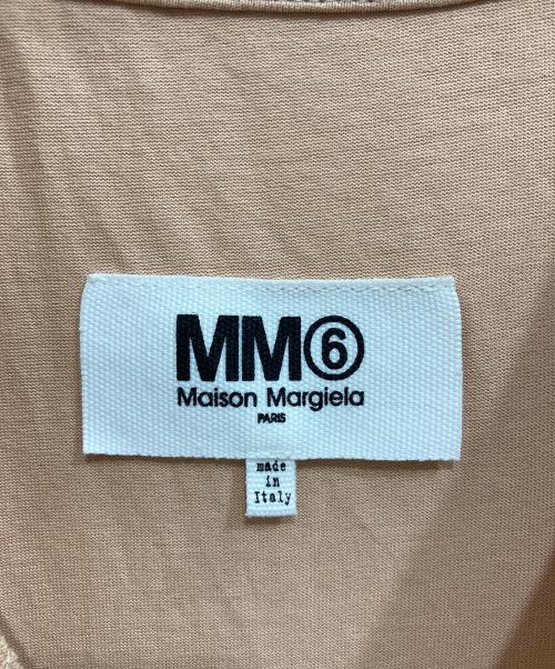MM6 Maison Margiela（エムエムシックスメゾンマルジェラ）MM6 Maison Margiela (エムエムシックスメゾンマルジェラ) ロゴTシャツ ベージュ サイズ:Ｓの古着・服飾アイテム