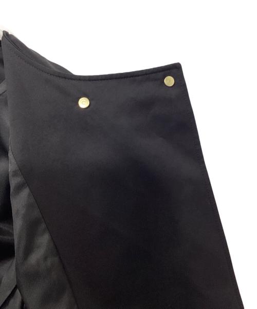 23区（ニジュウサンク）23区 (ニジュウサンク) 撥水加工 グロッシーツイル アウター ブラック サイズ:38の古着・服飾アイテム