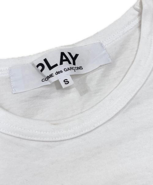 PLAY COMME des GARCONS（プレイコムデギャルソン）PLAY COMME des GARCONS (プレイコムデギャルソン) Tシャツ ホワイト サイズ:Sの古着・服飾アイテム