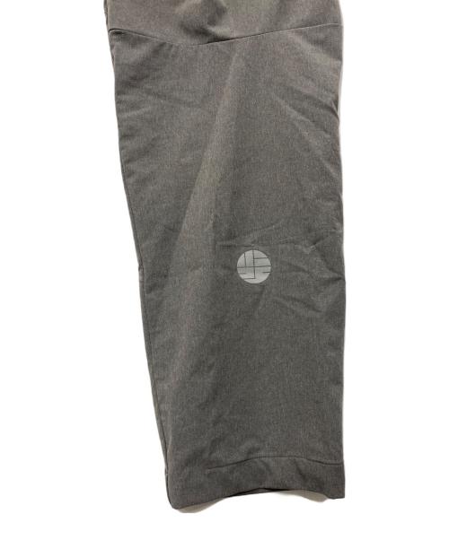 alk phenix（アルクフェニックス）alk phenix (アルクフェニックス) TOKYO WHEELS (トーキョーウィールズ) crank unkle pants/クランク　アンクル　パンツ グレー サイズ:Lの古着・服飾アイテム