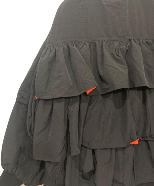 Risley（リズレー）RISLEY (リズレー) バックフリルブルゾン ブラック サイズ:FREEの古着・服飾アイテム