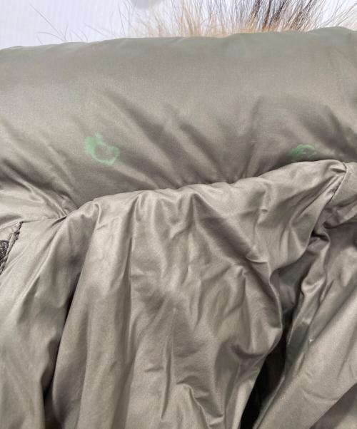 MONCLER（モンクレール）MONCLER (モンクレール) ダウンジャケット グリーンの古着・服飾アイテム