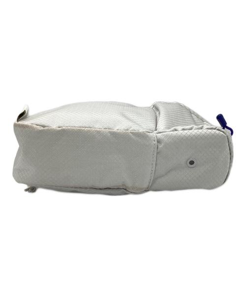 SUPREME（シュプリーム）SUPREME (シュプリーム) SIDE BAG/サイドバッグ グレーの古着・服飾アイテム