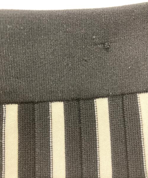 TORY BURCH（トリーバーチ）TORY BURCH (トリーバーチ) プリーツテックニットスカート ブラック サイズ:ＸＳの古着・服飾アイテム