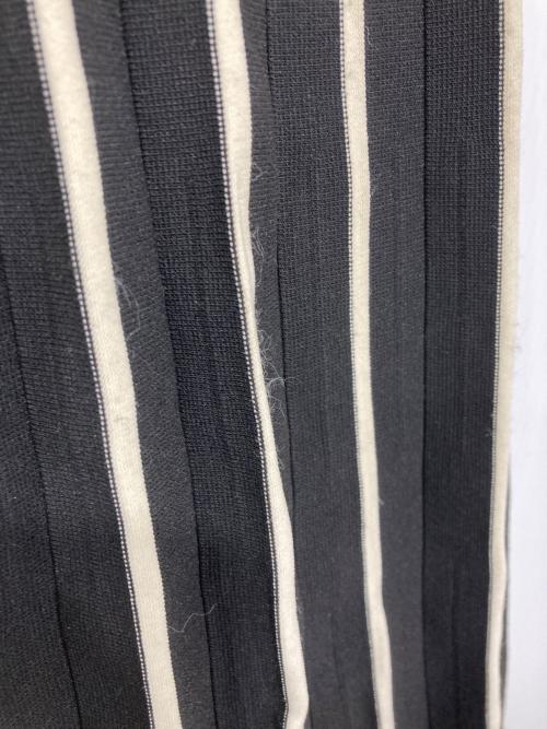 TORY BURCH（トリーバーチ）TORY BURCH (トリーバーチ) プリーツテックニットスカート ブラック サイズ:ＸＳの古着・服飾アイテム