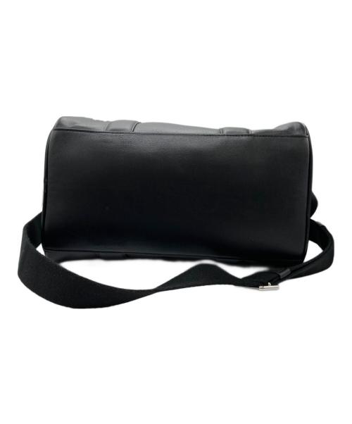 MARC JACOBS（マークジェイコブズ）MARC JACOBS (マークジェイコブズ) THE MONOGRAM DUFFLE BAG/ザ モノグラム ダッフル バッグ ショルダー ブラック×グレーの古着・服飾アイテム