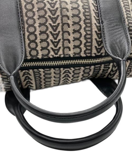 MARC JACOBS（マークジェイコブズ）MARC JACOBS (マークジェイコブズ) THE MONOGRAM DUFFLE BAG/ザ モノグラム ダッフル バッグ ショルダー ブラック×グレーの古着・服飾アイテム