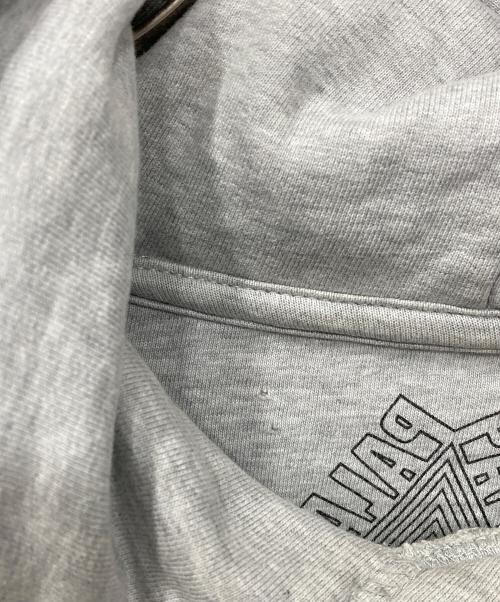 PALACE（パレス）PALACE (パレス) SPITFIRE (スピットファイア) LIVE TO BUN HOOD/ライブ　トゥー　バン　フード グレー サイズ:Lの古着・服飾アイテム
