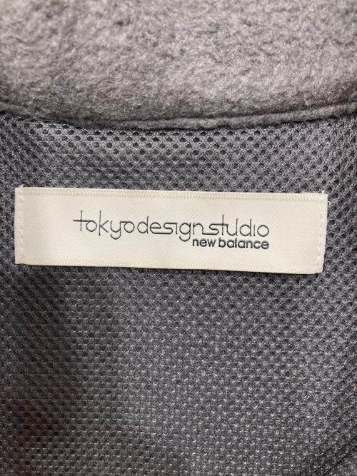 TOKYO DESIGN STUDIO New Balance（トウキョウデザインスタジオ ニューバランス）TOKYO DESIGN STUDIO New Balance (トウキョウデザインスタジオ ニューバランス) Fleece Vest/フリースベスト グレー サイズ:3の古着・服飾アイテム