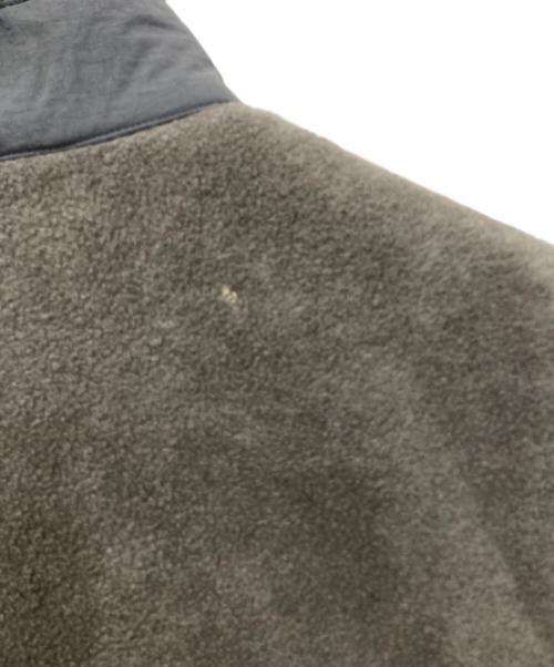 TOKYO DESIGN STUDIO New Balance（トウキョウデザインスタジオ ニューバランス）TOKYO DESIGN STUDIO New Balance (トウキョウデザインスタジオ ニューバランス) Fleece Vest/フリースベスト グレー サイズ:3の古着・服飾アイテム