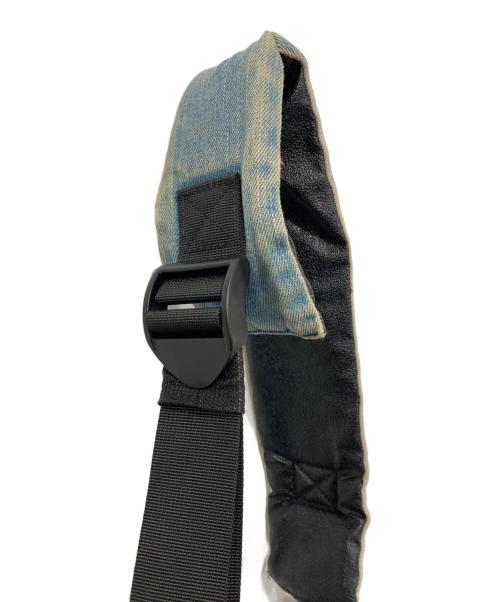 AFB（エーエフビー）AFB (エーエフビー) デニムメッセンジャーバッグ インディゴの古着・服飾アイテム