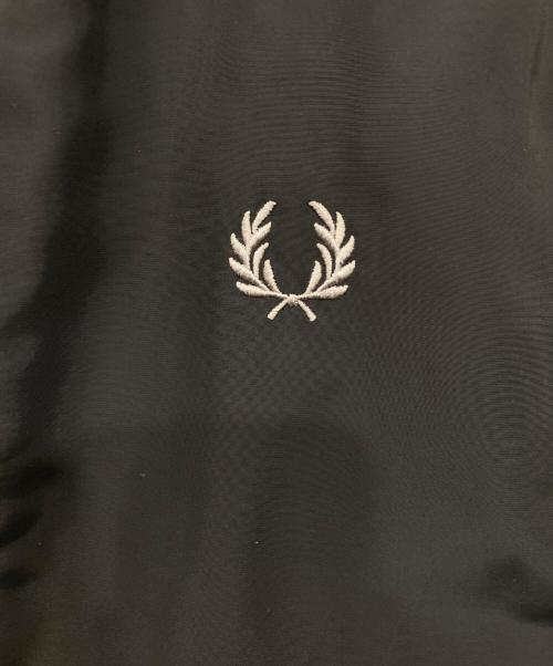 FRED PERRY（フレッドペリー）FRED PERRY (フレッドペリー) ナイロンモッズコート ブラック サイズ:Sの古着・服飾アイテム