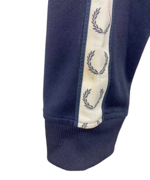 FRED PERRY（フレッドペリー）FRED PERRY (フレッドペリー) Taped Track Jacket ネイビー サイズ:Lの古着・服飾アイテム