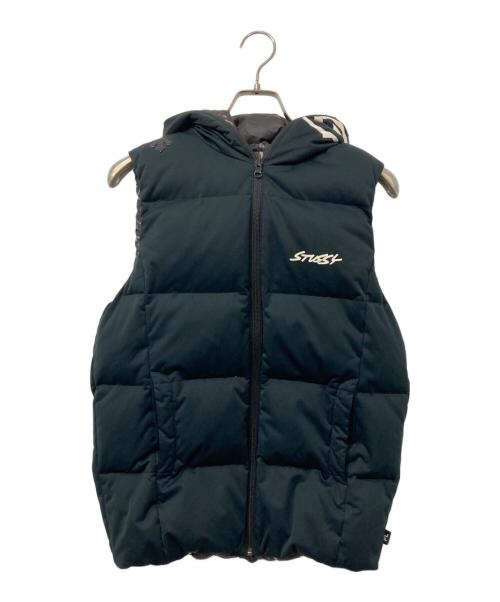 stussy（ステューシー）stussy (ステューシー) DESCENTE (デサント) リバーシブルダウンベスト ブラック サイズ:Ｍの古着・服飾アイテム