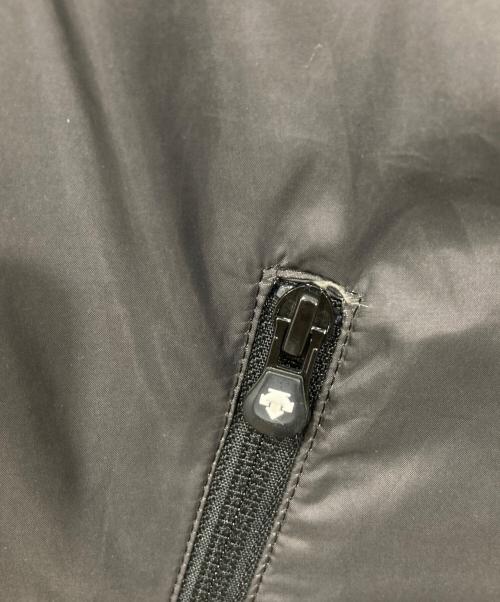 stussy（ステューシー）stussy (ステューシー) DESCENTE (デサント) リバーシブルダウンベスト ブラック サイズ:Ｍの古着・服飾アイテム