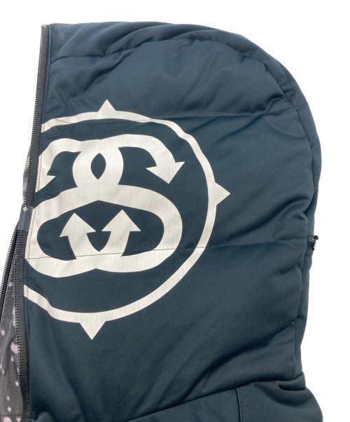 stussy（ステューシー）stussy (ステューシー) DESCENTE (デサント) リバーシブルダウンベスト ブラック サイズ:Ｍの古着・服飾アイテム