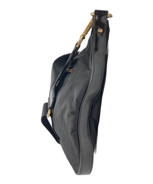 PRADA（プラダ）PRADA (プラダ) ショルダーバッグ ブラックの古着・服飾アイテム