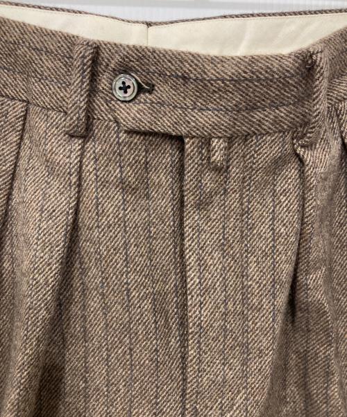 NEAT（ニート）NEAT (ニート) FELTING FLANNEL CHALK STRIPE/フランネルストライプスラックス ブラウン サイズ:44の古着・服飾アイテム