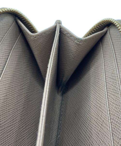 PRADA（プラダ）PRADA (プラダ) コンパクトウォレット ベージュの古着・服飾アイテム